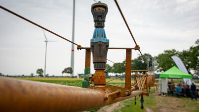 D&uuml;senwagen zur Feldberegnung beim Feldtag zum Thema Landwirtschaft und Wasserschutz am 17.06.2026 in Schw&uuml;blingsen (Uetze/Region Hannover).
