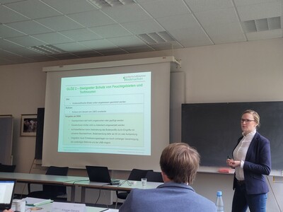 Laura Jans-Wenstrup erkl&auml;rt die Neuerungen der GAP